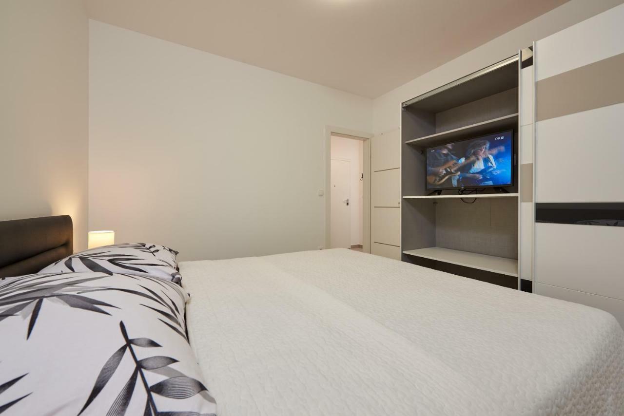 Апартаменти Apartman Jakov Трогір Екстер'єр фото