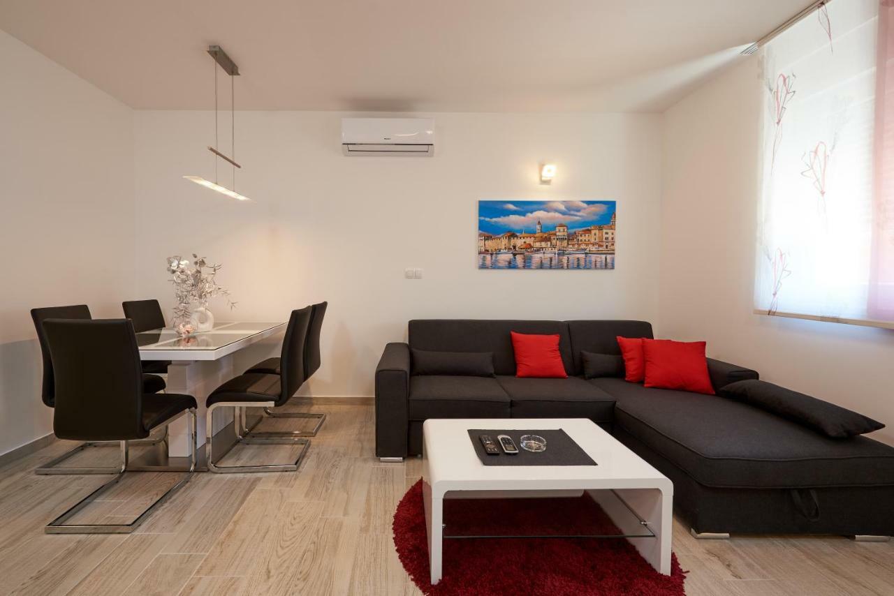 Апартаменти Apartman Jakov Трогір Екстер'єр фото