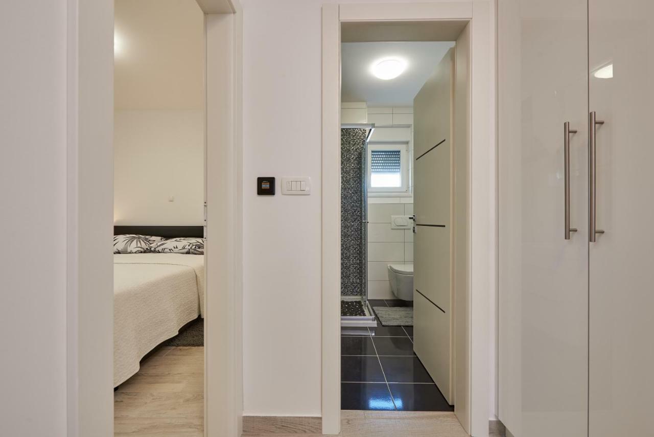Апартаменти Apartman Jakov Трогір Екстер'єр фото