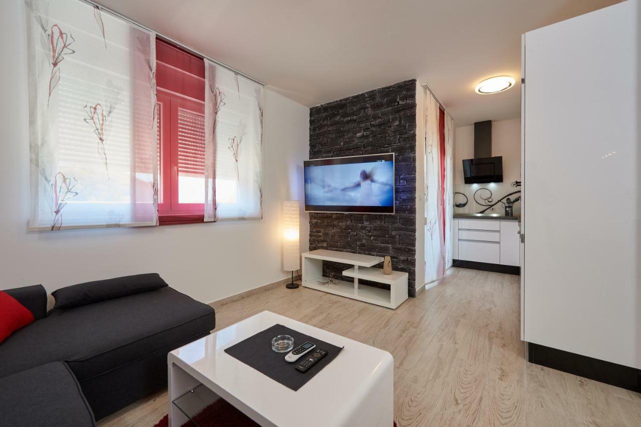 Апартаменти Apartman Jakov Трогір Екстер'єр фото