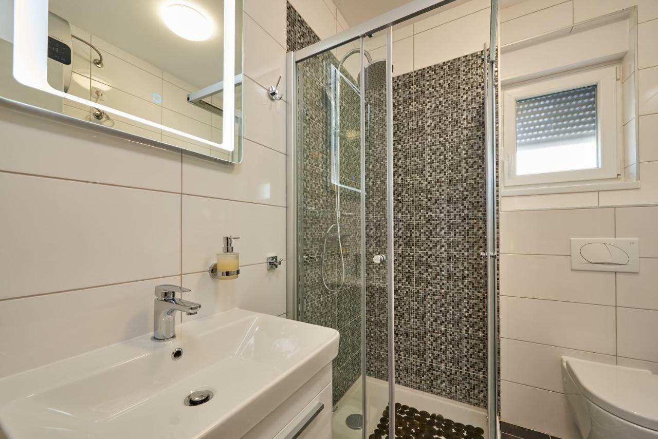 Апартаменти Apartman Jakov Трогір Екстер'єр фото